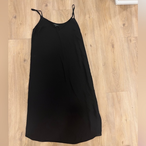 Aritzia - Babaton - black slip dress size S - Picture 3 of 5